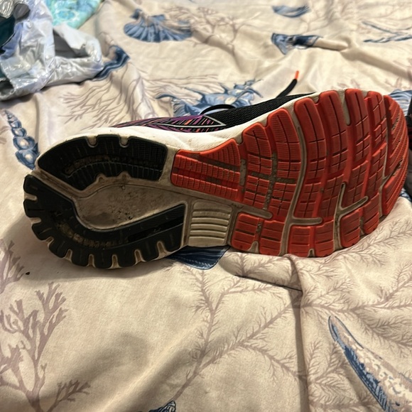 Women’s Brooks adrenaline GTS 19 size 10 extra wide - Picture 3 of 7